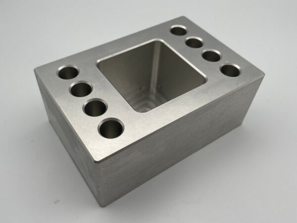 cooling block for 125ml bottle and 8 cryotubes