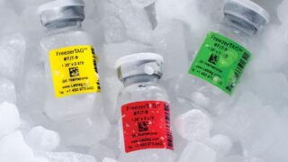 Breaking away from dry ice, low-temperature cold packaging